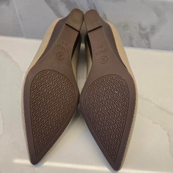 Vivaia Aria Wedge Pro Pointed Toe Pumps Almond - Picture 2 of 11